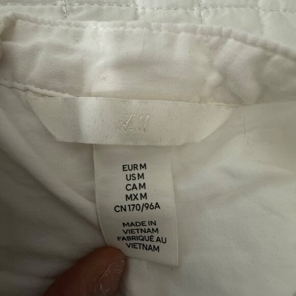 H&M Womens Pleated White Blouse Medium Button-Up Long-Sleeve - Picture 4 of 13